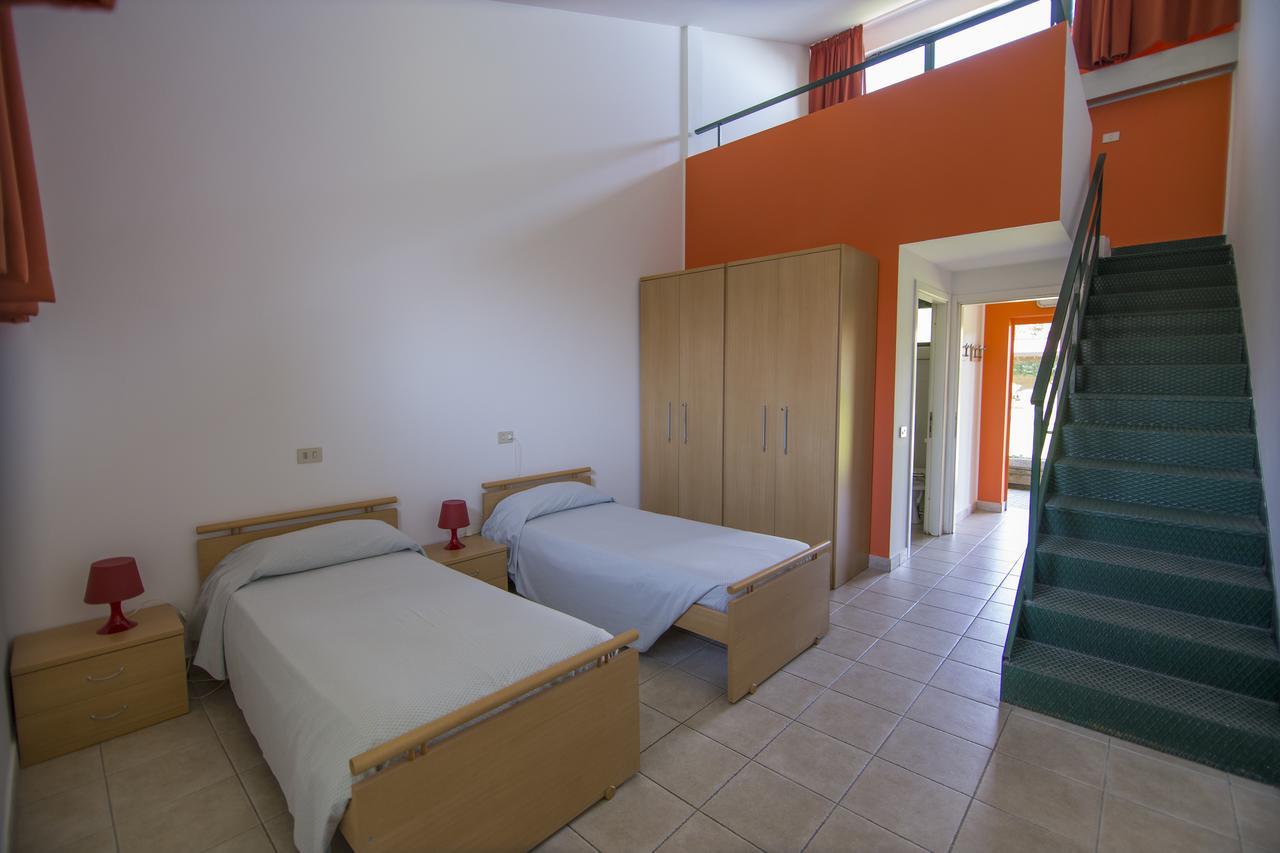 La Cordata Accommodation - Brodolini 24 チニゼッロ・バルサモ エクステリア 写真